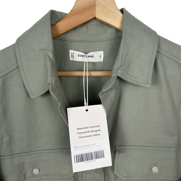 EVERLANE NWT The Boyfriend Shirt in Flannel, Seagrass, Size Medium - Picture 3 of 15